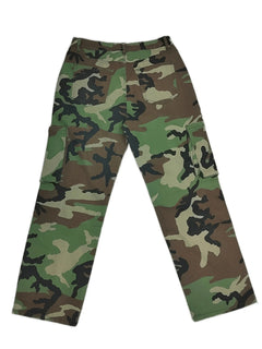 Plus-Size Camo Cargo Jeans — Wide-Leg Utility - View 6 | ARINZE