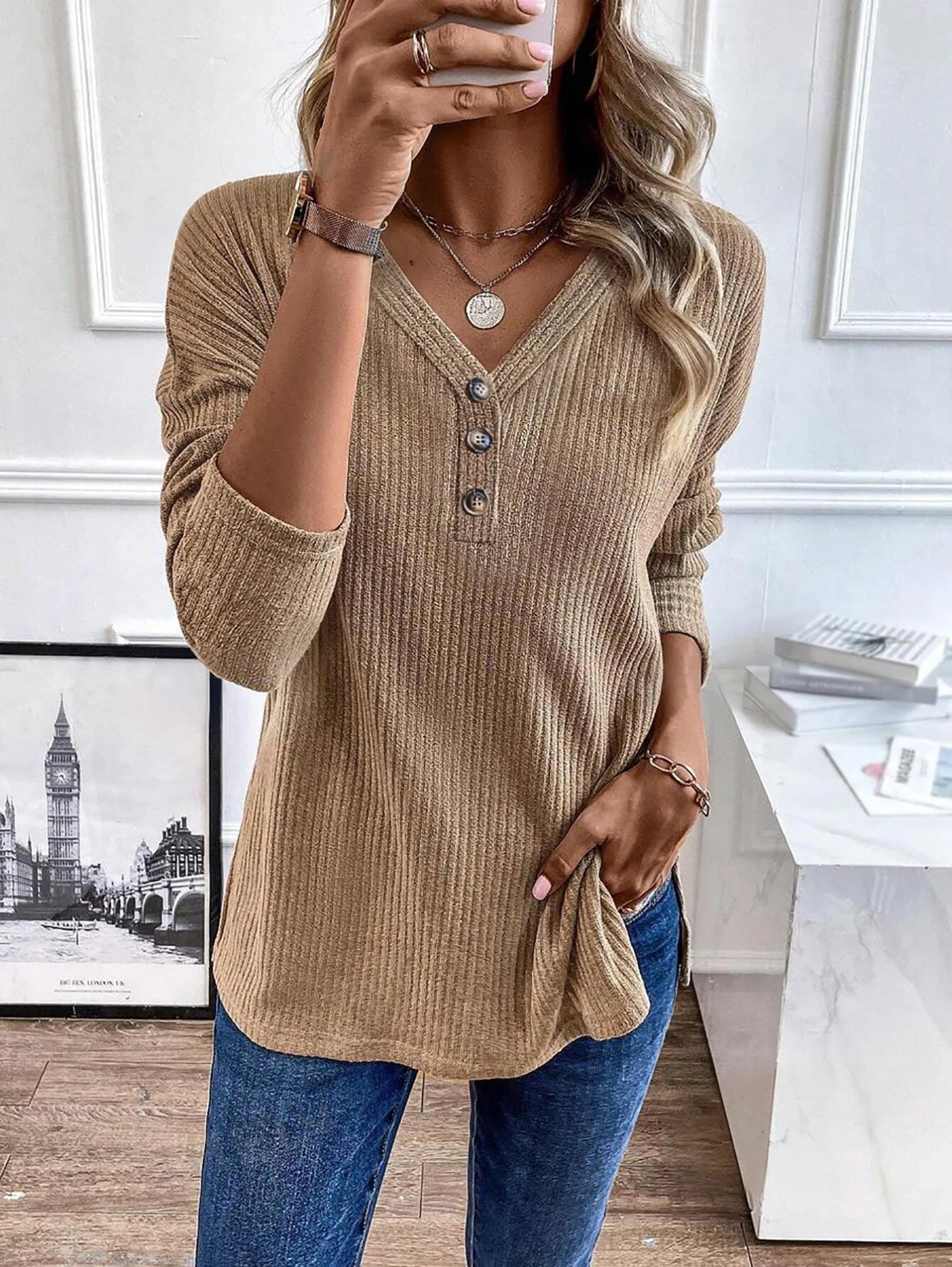 Spring and autumn button ribbed knitted tops