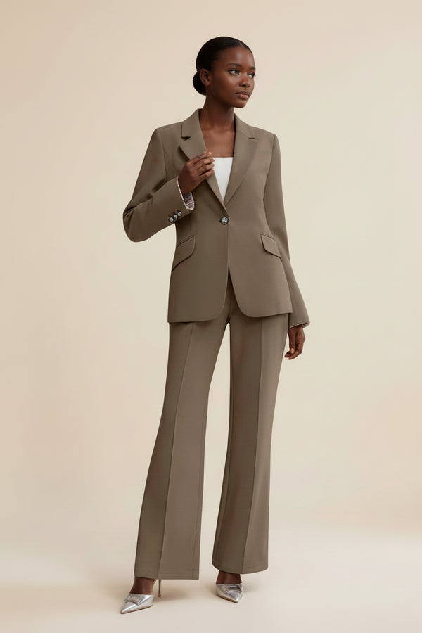 Women's Suit Set — Peak Lapel Blazer & Trousers - Khaki / XL / United States | ARINZE