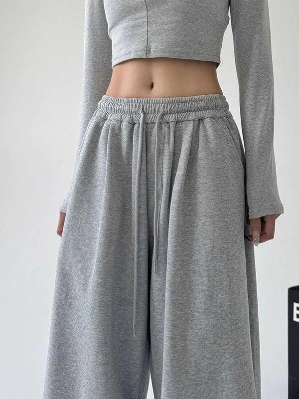 Y2K Wide-Leg Sweatpants - Detail View | ARINZE